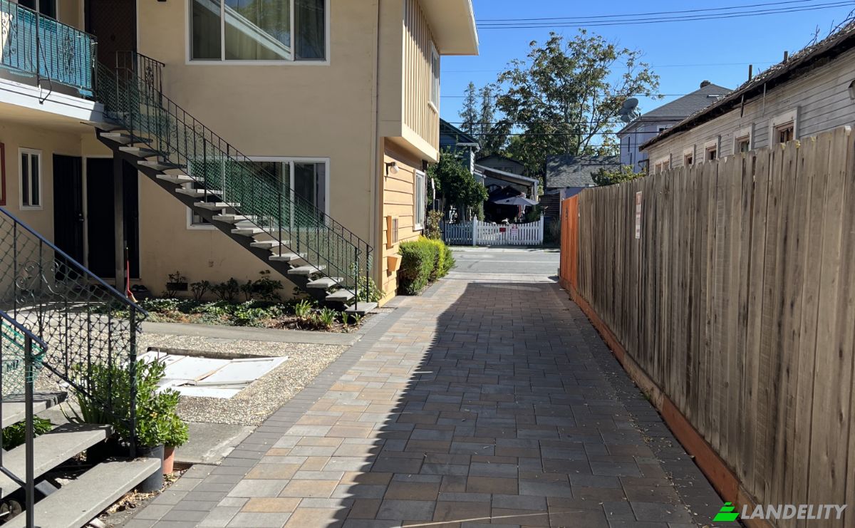 Apartment for Sale 431 E St John St, San Jose, Santa Clara County, California, United States, CA 95112, USA. Photo 3