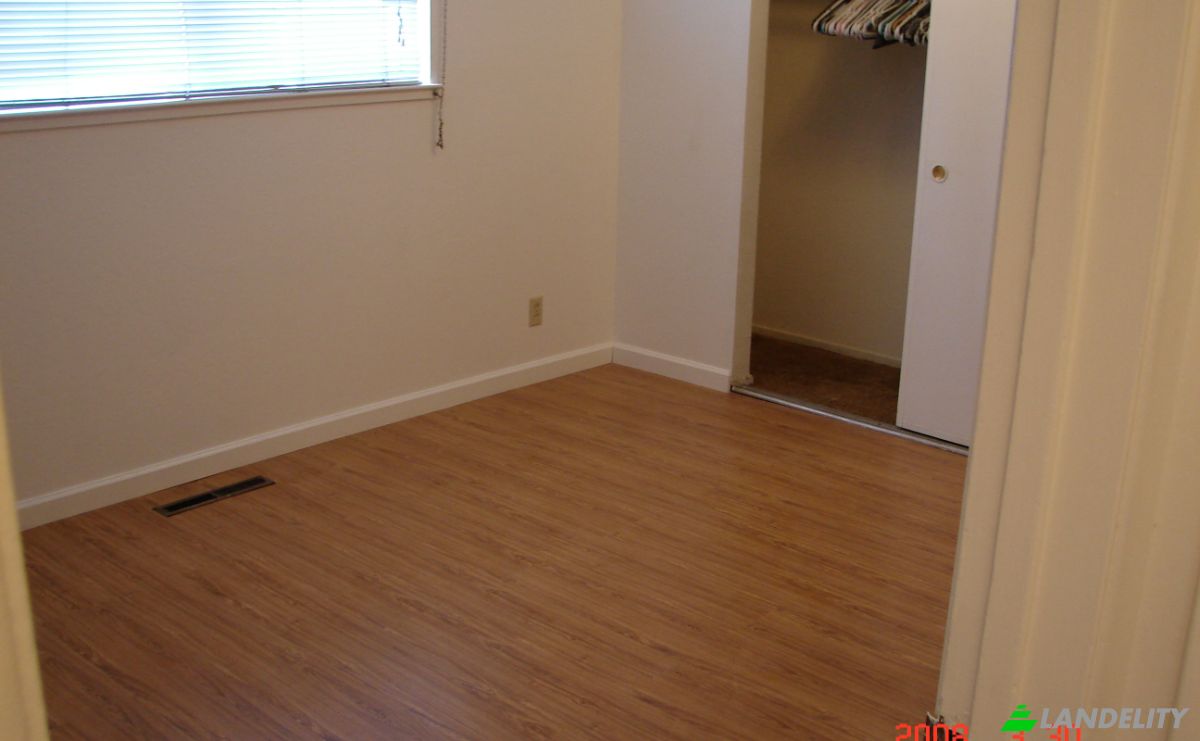 Apartment for Sale 431 E St John St, San Jose, Santa Clara County, California, United States, CA 95112, USA. Photo 6