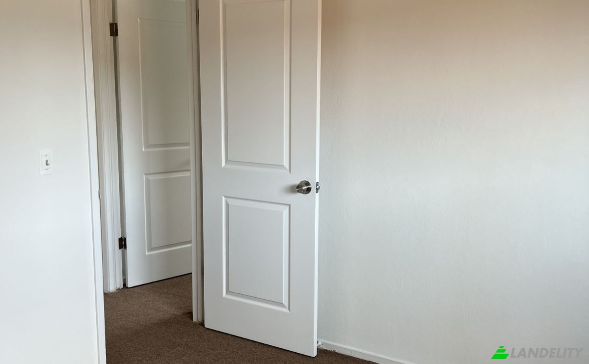 Apartment for Sale 431 E St John St, San Jose, Santa Clara County, California, United States, CA 95112, USA. Photo 8