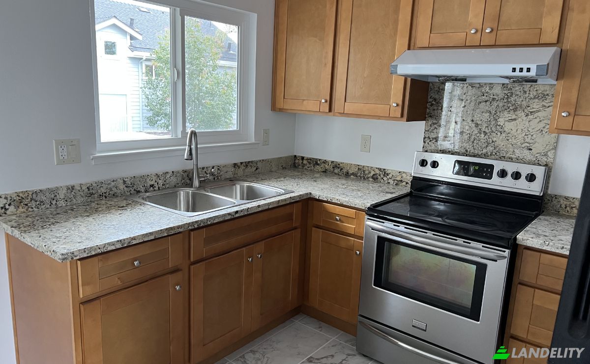 Apartment for Sale 431 E St John St, San Jose, Santa Clara County, California, United States, CA 95112, USA. Photo 10
