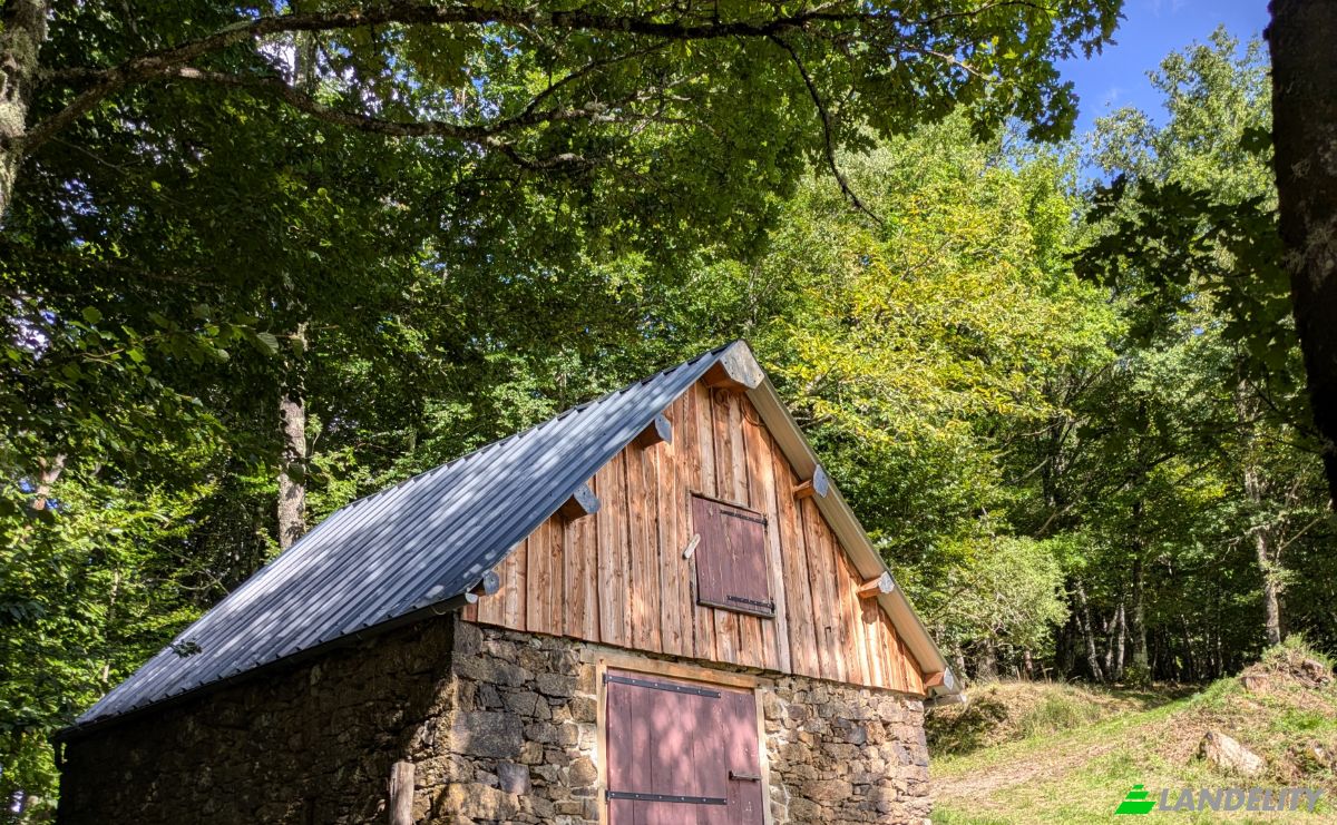 Single Family Home for Sale 529 Urties, 09320 Massat, Massat, Ariege, Occitanie, France. Photo 10
