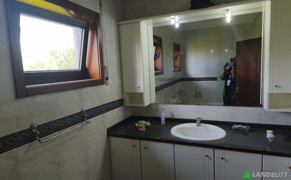 Single Family Home for Sale R Fonte dos Casados 599, 4415-234 Pedroso, Pedroso, Vila Nova de Gaia, Porto District, Portugal. Photo 18