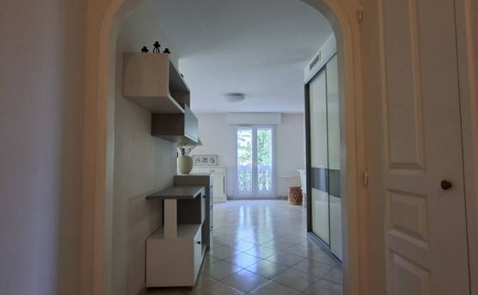 Appartement Te koop 200 Av Raimu, 83220 Le Pradet. Foto#7 Appartement Te koop 200 Av Raimu, 83220 Le Pradet. Foto#7