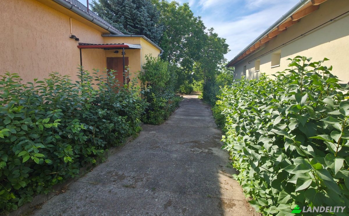 Eengezinswoning Te koop Fule, Szekesfehervar District, Fejer, Hungary, Vorosmarty u 26, 8157 Hungary. Foto 2