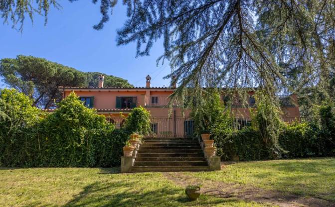 Villa Te koop Localita Colleromano. Foto#10
