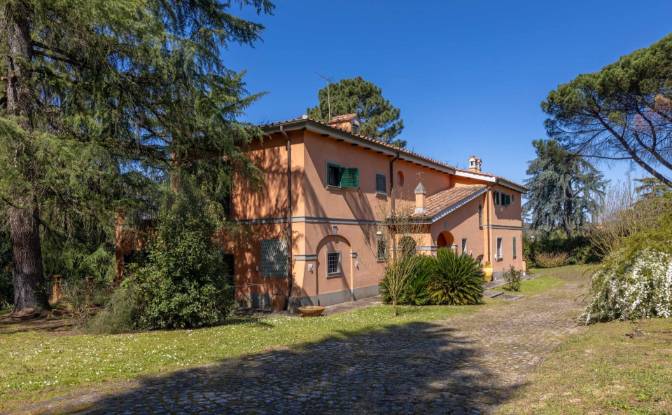 Villa Te koop Localita Colleromano. Foto#9