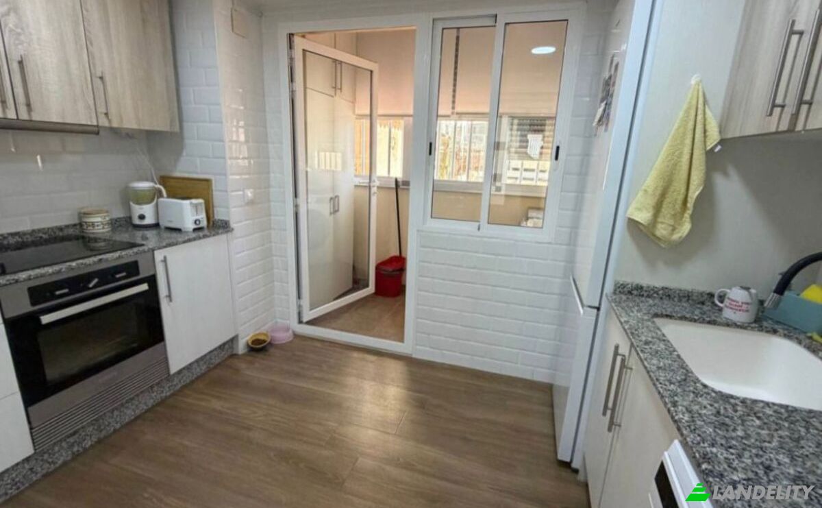 Apartment for Sale Carrer Mare Nostrum, Grau i Platja, Valencia, Valencian Community, Spain. Photo 13