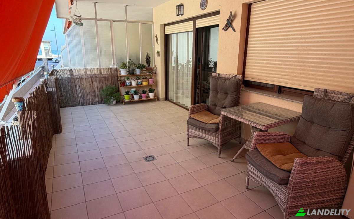 Apartment for Sale Carrer Mare Nostrum, Grau i Platja, Valencia, Valencian Community, Spain. Photo 5