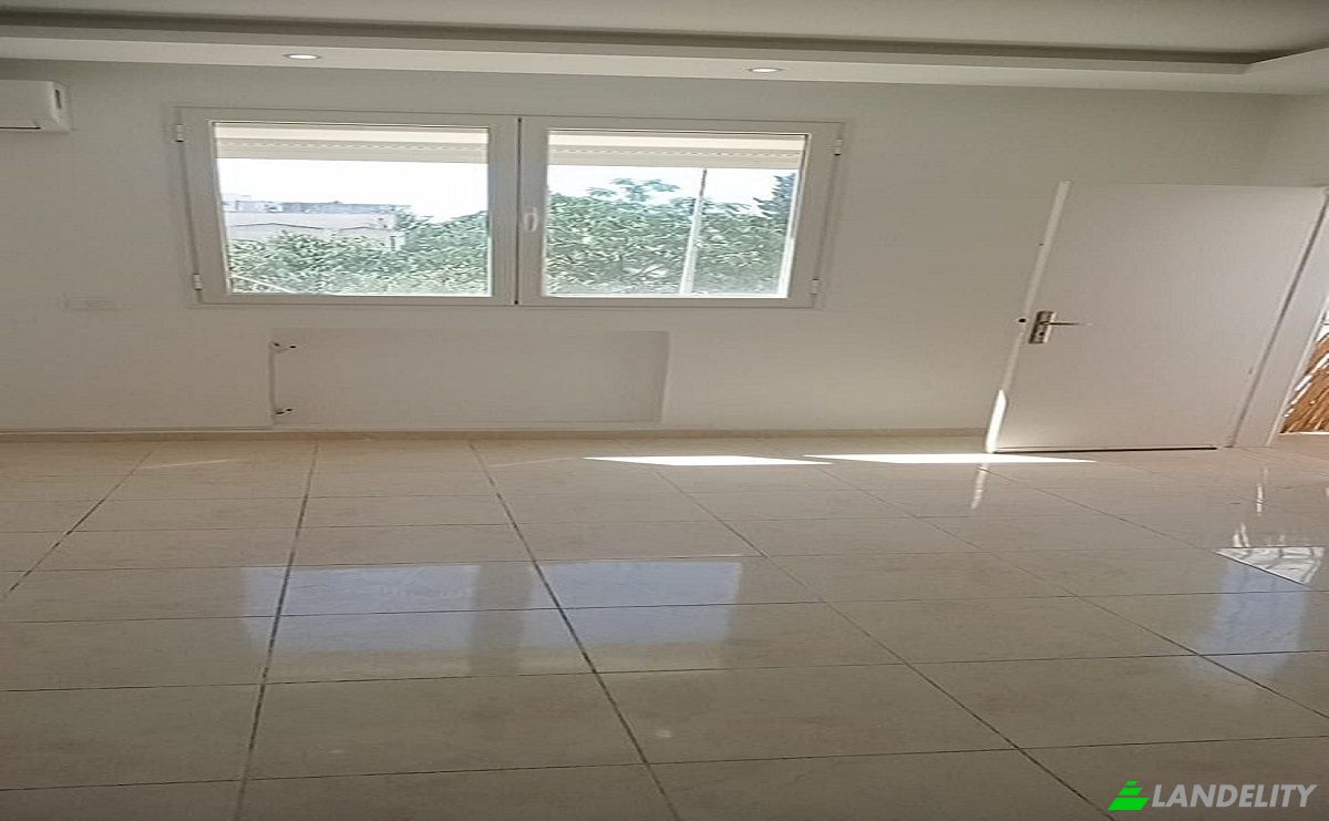 Apartment for Sale El Ghofrane, Rue De LArmee, La Goulette 2045, Tunis, La Goulette, Tunis Governorate, Tunisia. Photo 2