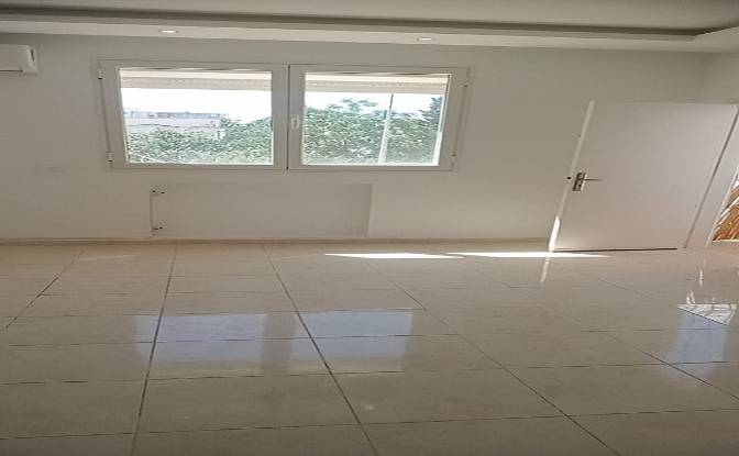 Apartment for Sale El Ghofrane, Rue De LArmee. Photo#2