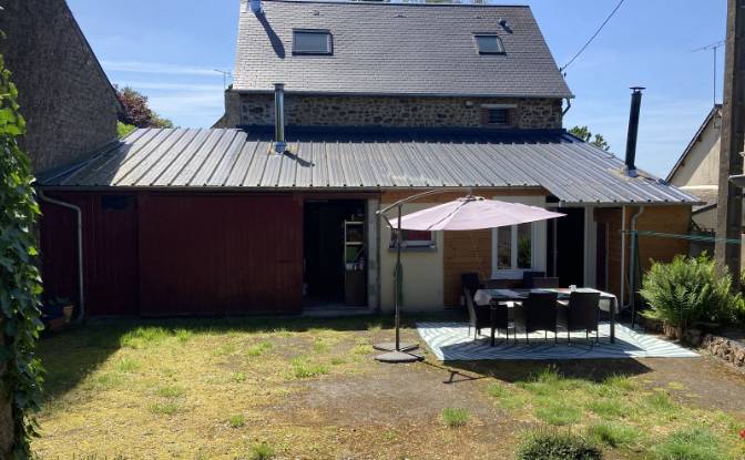 Односімейний будинок продаж - Saint-Berthevin-la-Tanniere, France
