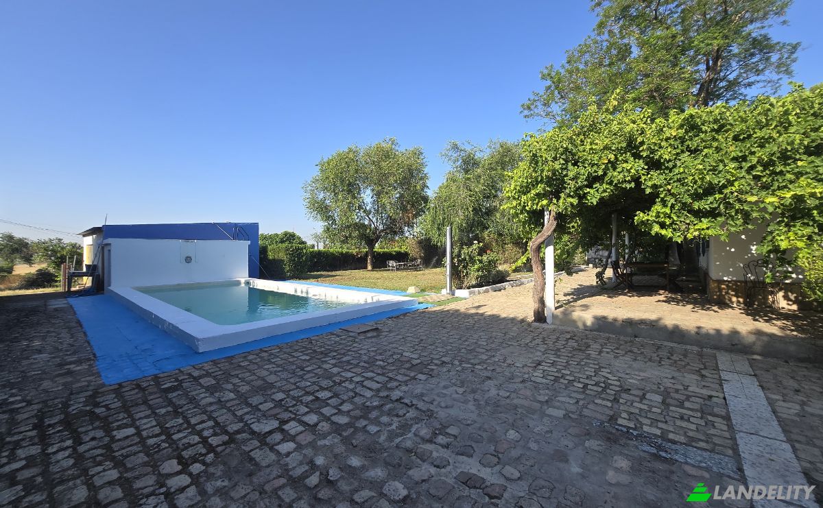 Villa en venta C Miguel Delibes, Bollullos de la Mitación, Sevilla, Andalucía, España. Foto 2