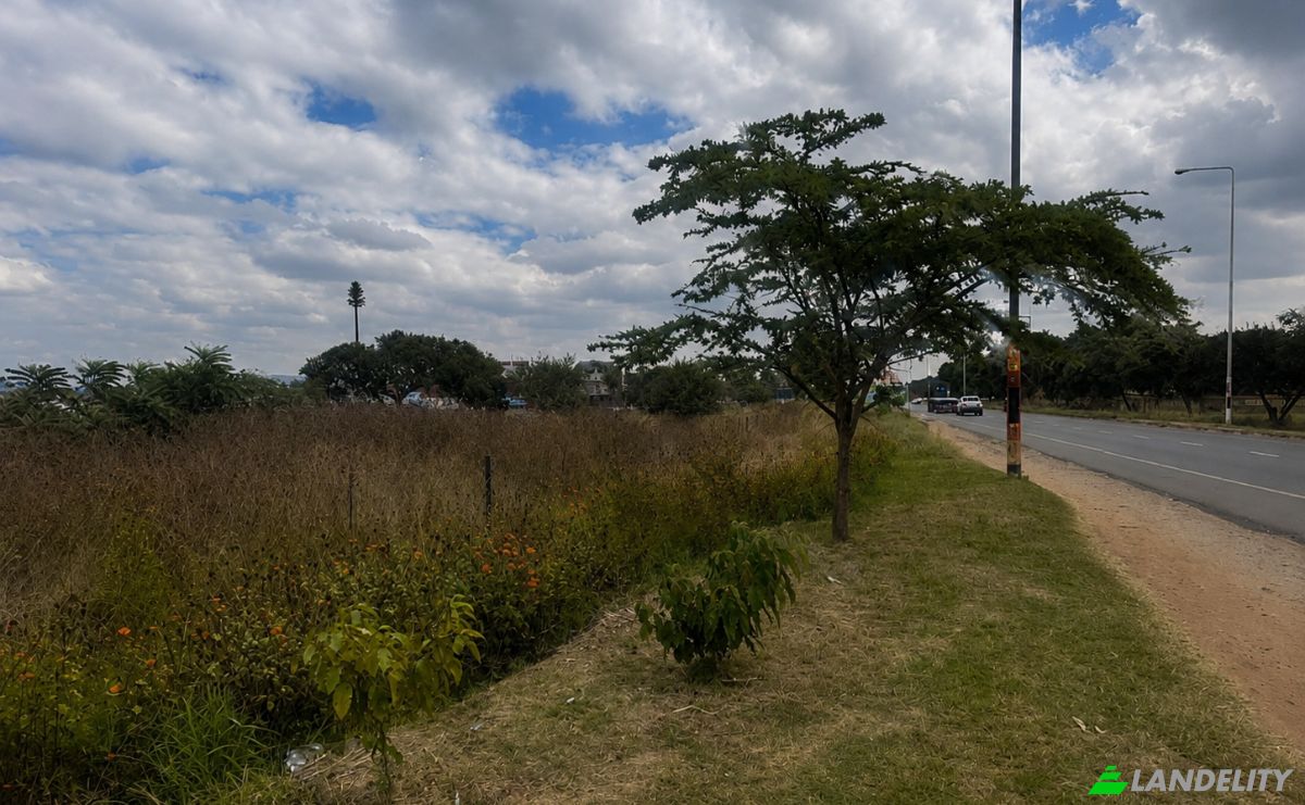 Investing/Development for Sale Harare, Harare Province, Zimbabwe. Photo 2