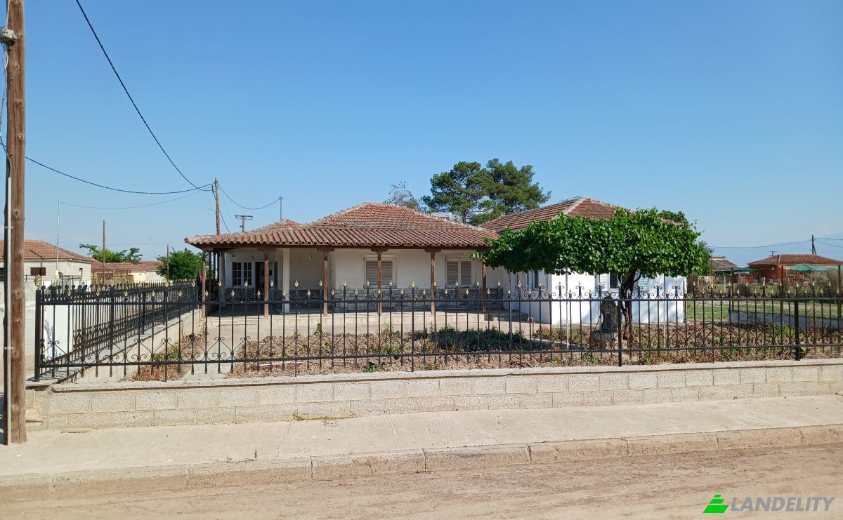 Eengezinswoning Te koop Sotirio 415 00, Sotirio, Thessalia, Decentralized Administration of Thessaly and Central Greece, Greece. Foto 2