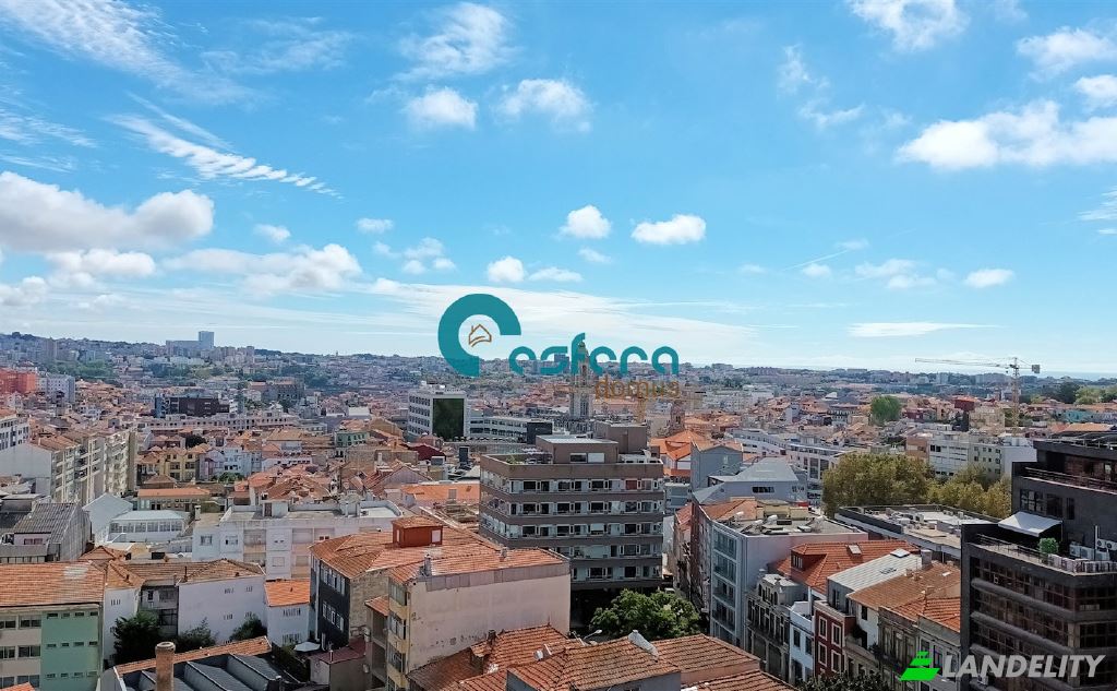 Apartment for Sale Rua de Goncalo Cristovao, Porto, Porto District, Portugal. Photo 4