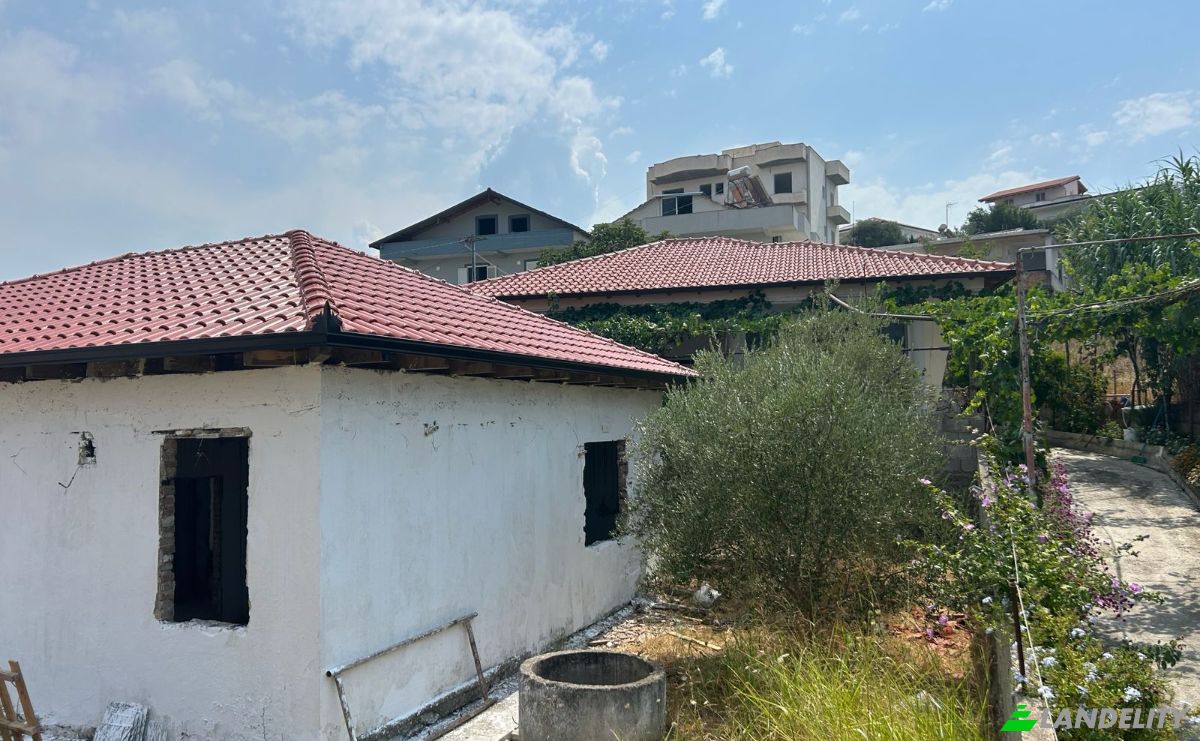 Maison unifamiliale à vendre Road, Shkallnur, Durres, Durres County, Albania. Photo 2