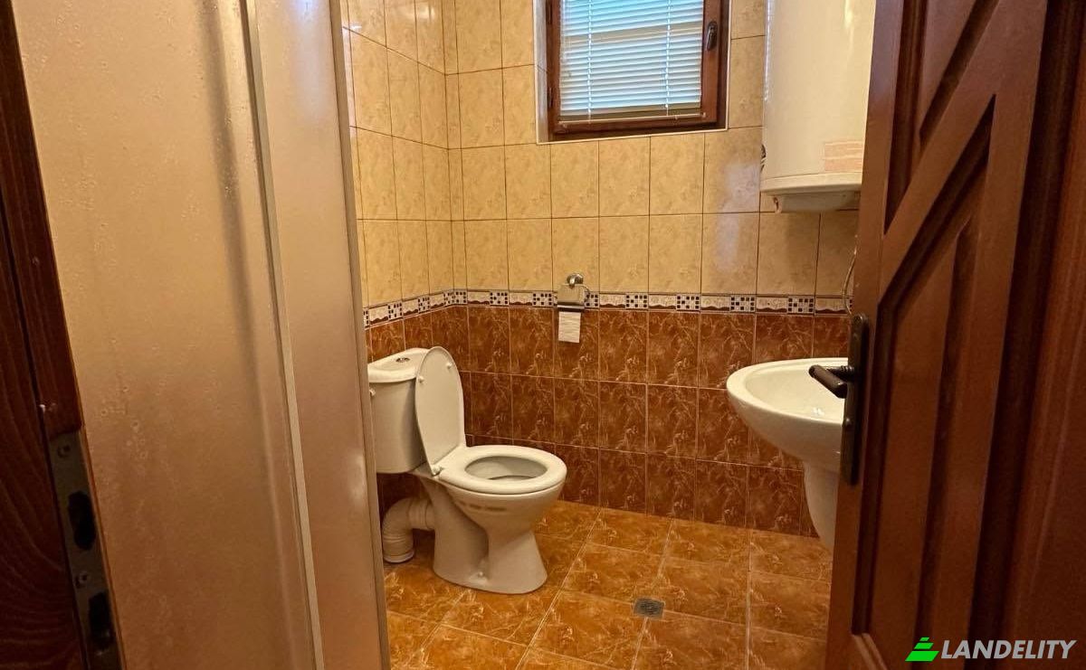 Single Family Home for Sale ul Min 48, 9632 Varna, Rogachevo, Balchik, Dobrich Province, Bulgaria. Photo 9