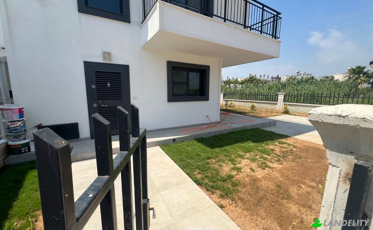 Vila à venda BUKET SOK DIS KAPI, Atakent, Silifke, Mersin, Turkiye, Bakanliklar Cd 10 1, 33990 Silifke Mersin. foto 3