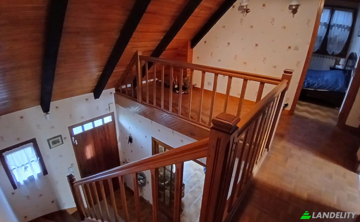 Casa de una sola familia en venta 14 Chem du Bousquet, 15000 Aurillac, Aurillac, Cantal, Auvergne-Rhone-Alpes, France. Foto 12