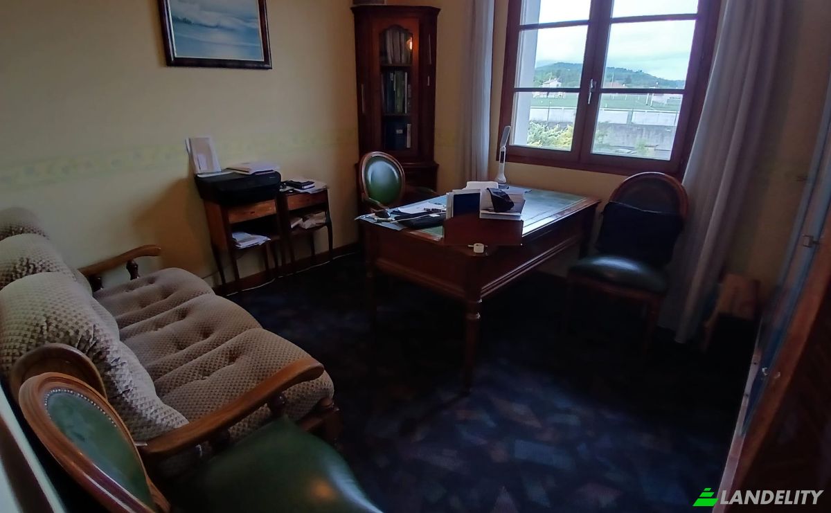Casa de una sola familia en venta 14 Chem du Bousquet, 15000 Aurillac, Aurillac, Cantal, Auvergne-Rhone-Alpes, France. Foto 6