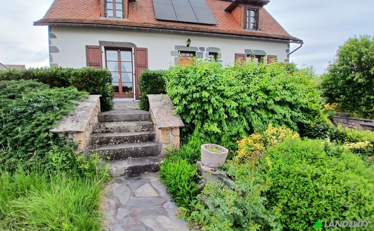 Casa de una sola familia en venta 14 Chem du Bousquet, 15000 Aurillac, Aurillac, Cantal, Auvergne-Rhone-Alpes, France. Foto 4