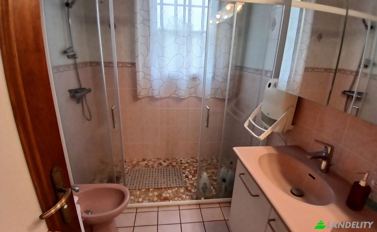 Casa de una sola familia en venta 14 Chem du Bousquet, 15000 Aurillac, Aurillac, Cantal, Auvergne-Rhone-Alpes, France. Foto 20