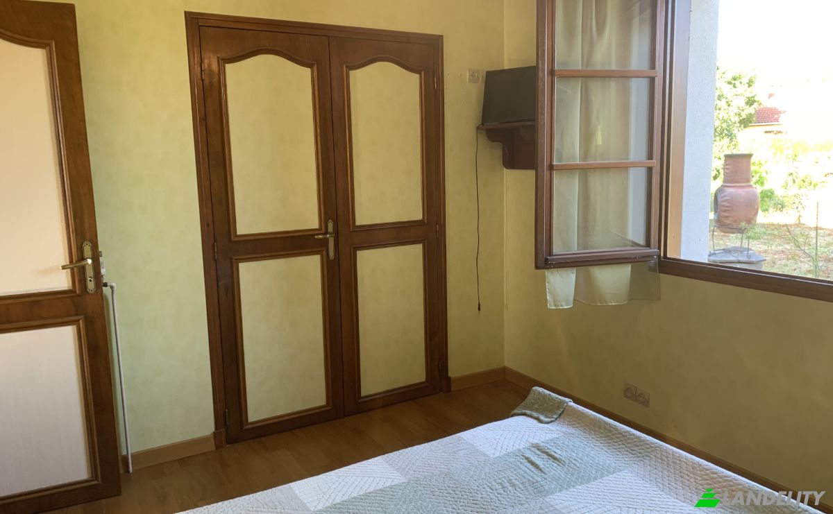 Single Family Home for Sale 14 Chem du Bousquet, 15000 Aurillac, Aurillac, Cantal, Auvergne-Rhone-Alpes, France. Photo 7