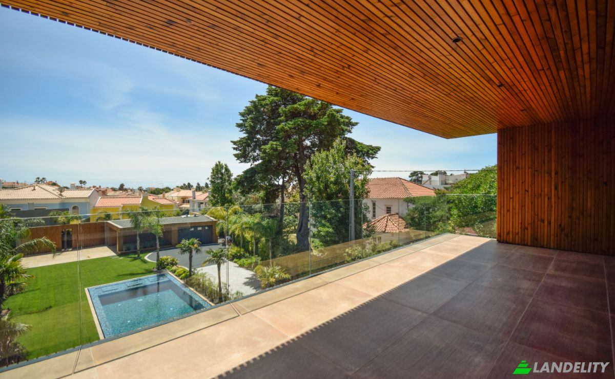Single Family Home for Sale R da Suecia 5, Alcabideche, Cascais, Lisbon, Portugal. Photo 10