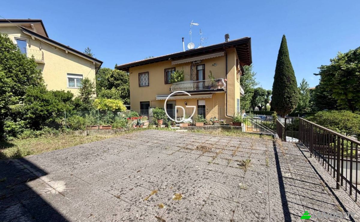 Investimenti/Sviluppo in vendita Via Vittorio Veneto, 25015 Desenzano del Garda BS, Desenzano del Garda, Provincia di Brescia, Lombardia, Italia. Foto 7