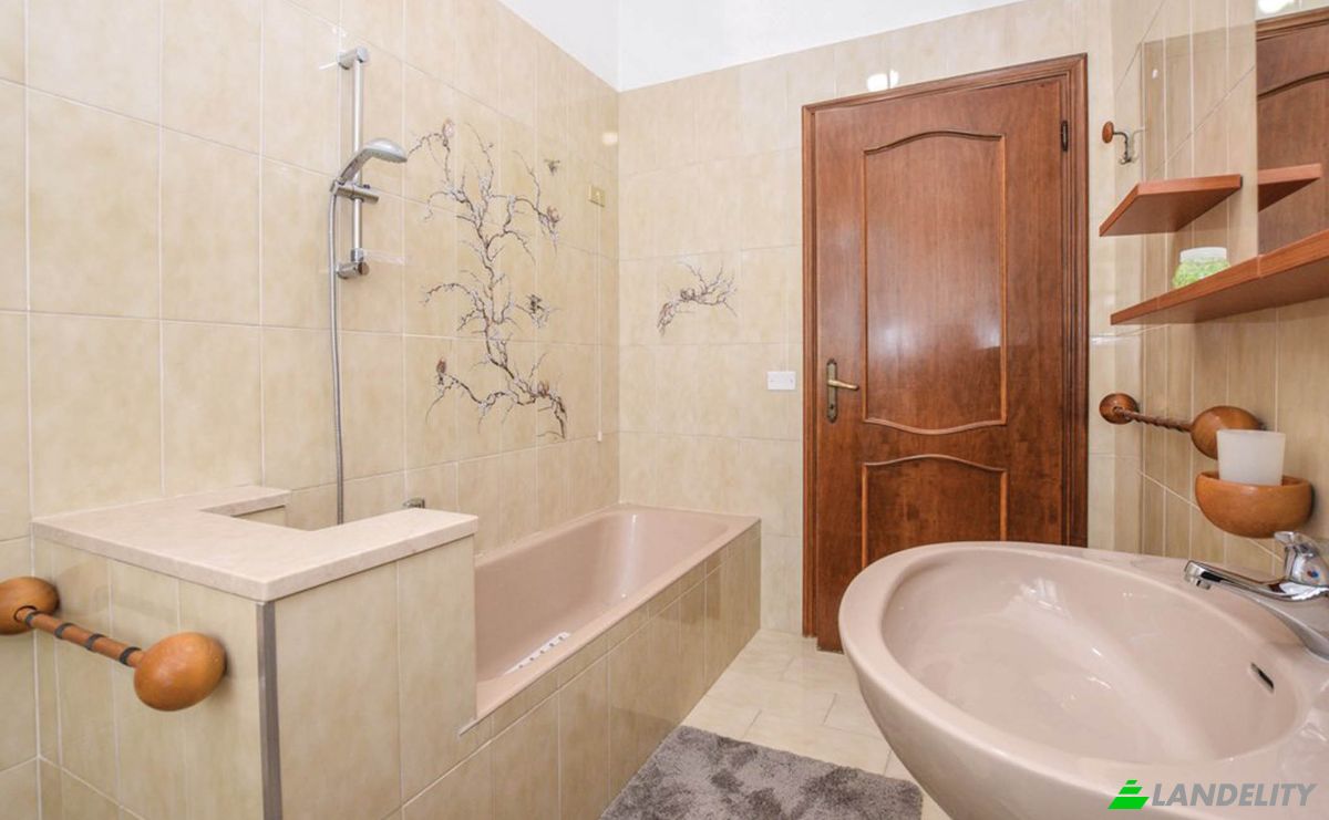 Departamento en venta Via Roma, 25083 Gardone Riviera BS, Gardone Riviera, Province of Brescia, Lombardy, Italy. Foto 14