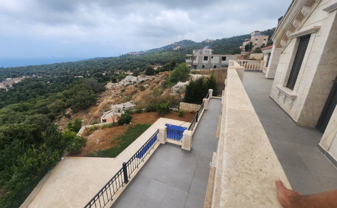 Willa na sprzedaż Gharzouz, Jbeil. Zdjęcie#6