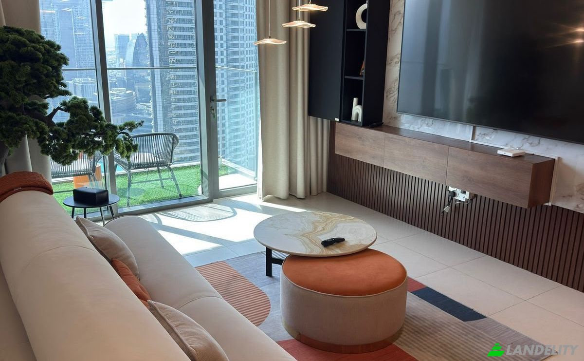 Apartment for Sale 1 Sheikh Mohammed bin Rashid Blvd, Dubai, Burj Khalifa, United Arab Emirates, Downtown Dubai. Photo 3