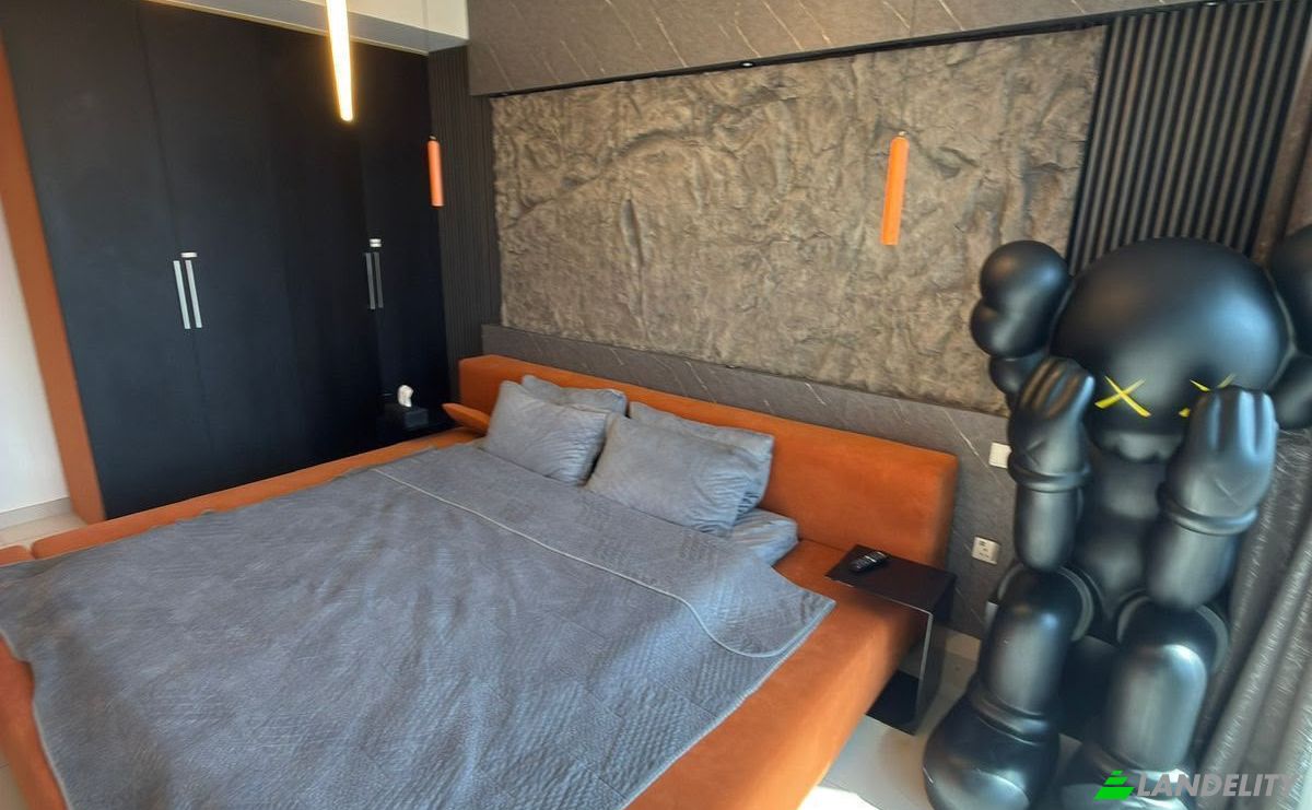 Apartment for Sale 1 Sheikh Mohammed bin Rashid Blvd, Dubai, Burj Khalifa, United Arab Emirates, Downtown Dubai. Photo 8