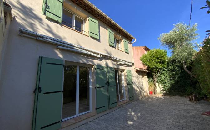 Einfamilienhaus zu verkaufen 489 Chem de la. Foto#17 Einfamilienhaus zu verkaufen 489 Chem de la. Foto#17