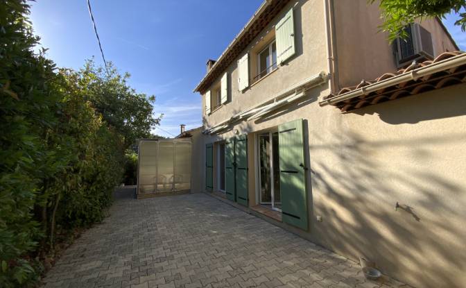 Einfamilienhaus zu verkaufen 489 Chem de la. Foto#2 Einfamilienhaus zu verkaufen 489 Chem de la. Foto#2