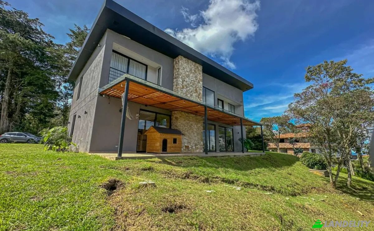 Single Family Home for Sale Guarne, Antioquia, Colombia. Photo 4