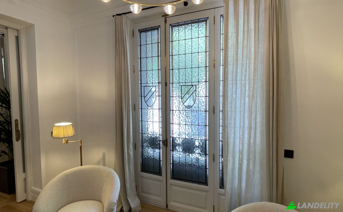 Apartment for Sale Calle Velazquez, Salamanca, Madrid, Community of Madrid, Spain. Photo 2