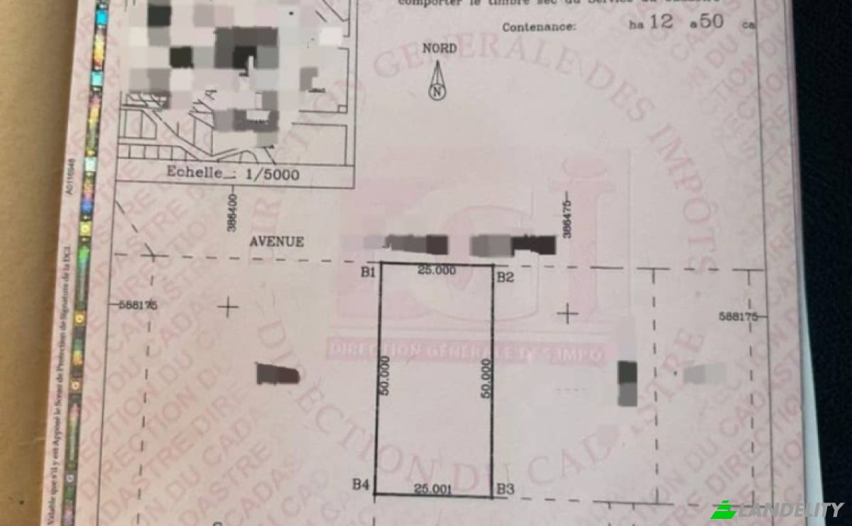 Investing/Development for Sale 3 Av Chardy, Abidjan, Abidjan Autonomous District, Cote dIvoire. Photo 1