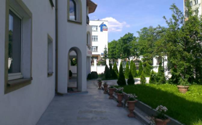 Mansión en venta Kujawska 55, 25-344 Kielce. Foto#3 Mansión en venta Kujawska 55, 25-344 Kielce. Foto#3