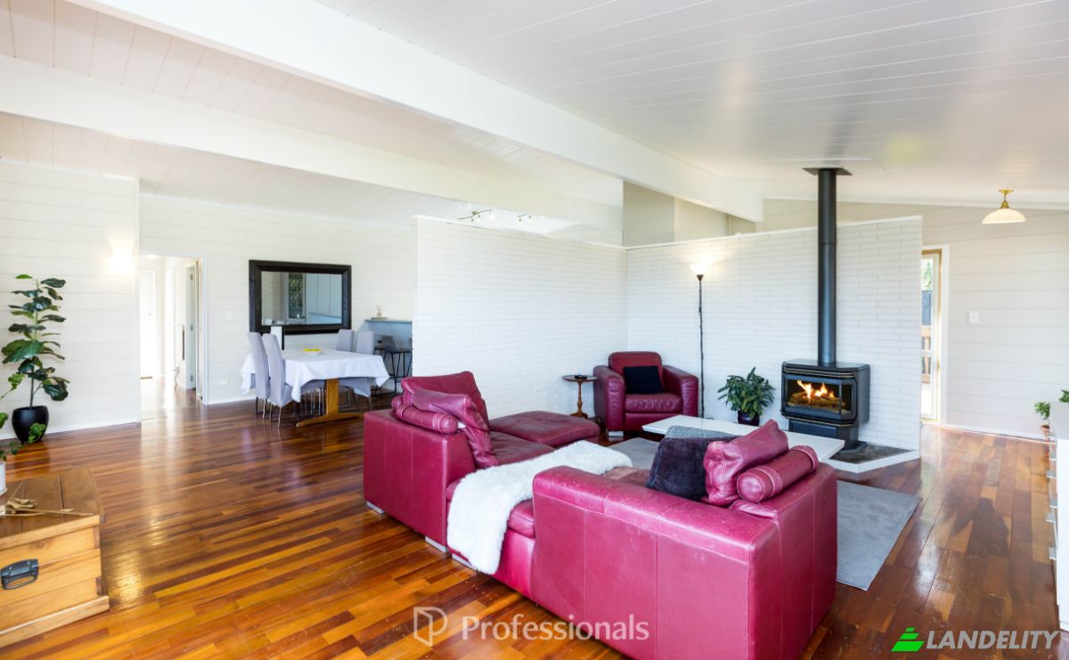 Casa de una sola familia en venta 52 Cypress Drive, Maungaraki, Lower Hutt 5010, Lower Hutt, Lower Hutt City, Wellington Region, New Zealand. Foto 2
