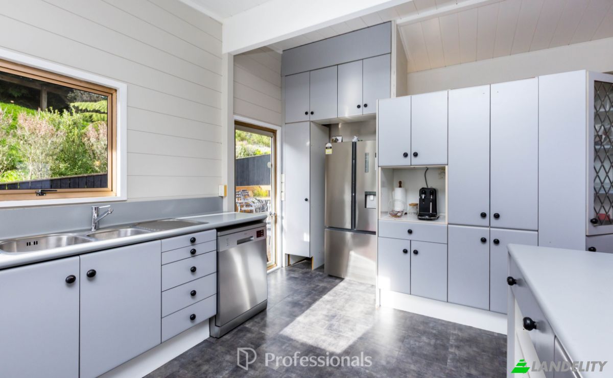 Casa de una sola familia en venta 52 Cypress Drive, Maungaraki, Lower Hutt 5010, Lower Hutt, Lower Hutt City, Wellington Region, New Zealand. Foto 8