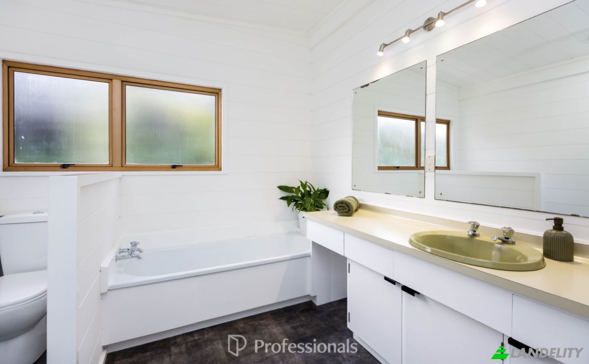 Casa de una sola familia en venta 52 Cypress Drive, Maungaraki, Lower Hutt 5010, Lower Hutt, Lower Hutt City, Wellington Region, New Zealand. Foto 13