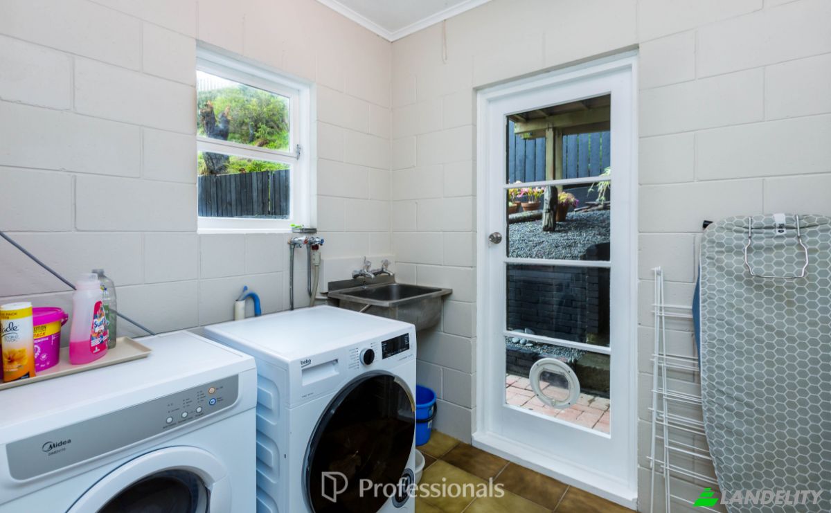 Casa de una sola familia en venta 52 Cypress Drive, Maungaraki, Lower Hutt 5010, Lower Hutt, Lower Hutt City, Wellington Region, New Zealand. Foto 23