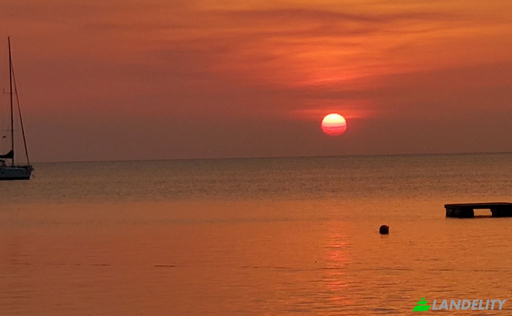 Single Family Home for Sale Corn Islands, South Caribbean Coast Autonomous Region, Nicaragua. Photo 5