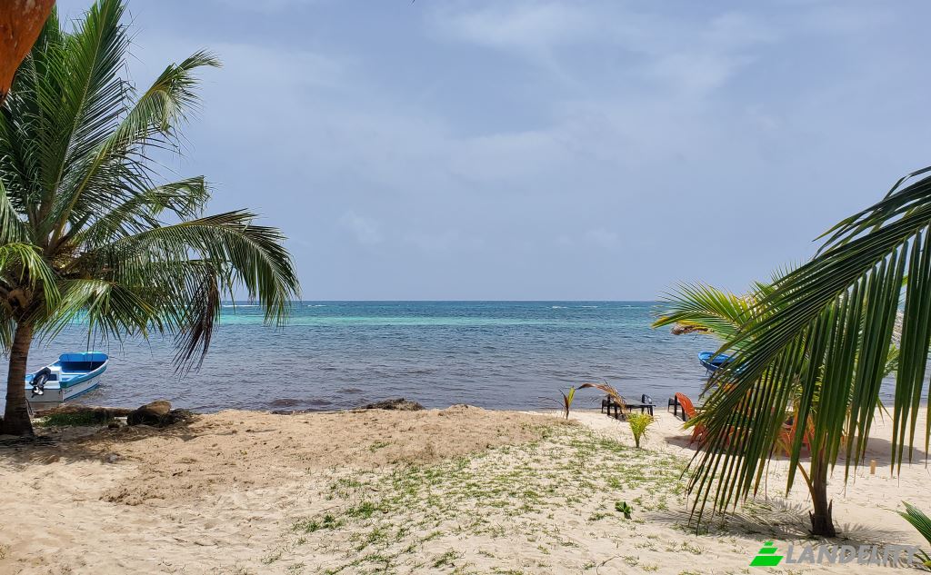 Single Family Home for Sale Corn Islands, South Caribbean Coast Autonomous Region, Nicaragua. Photo 2