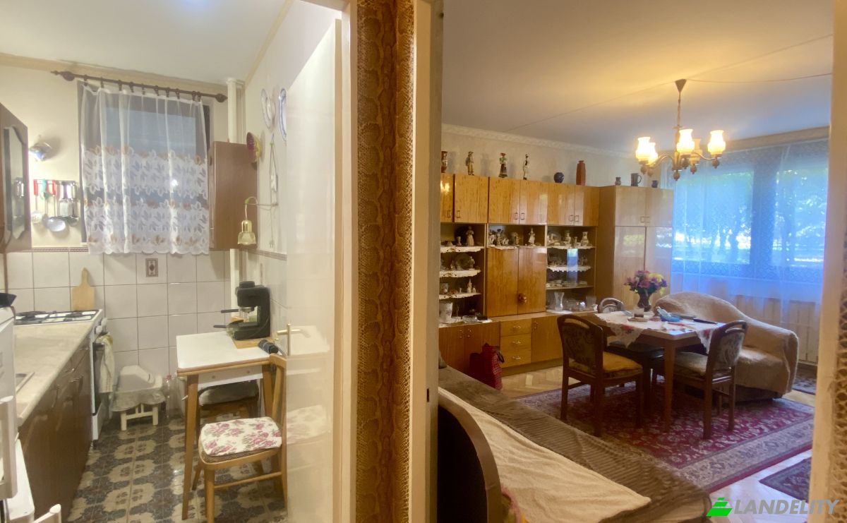 Appartement Te koop Budapest, Hungary, Robert Karoly korut 14a, 1138 Hungary. Foto 4