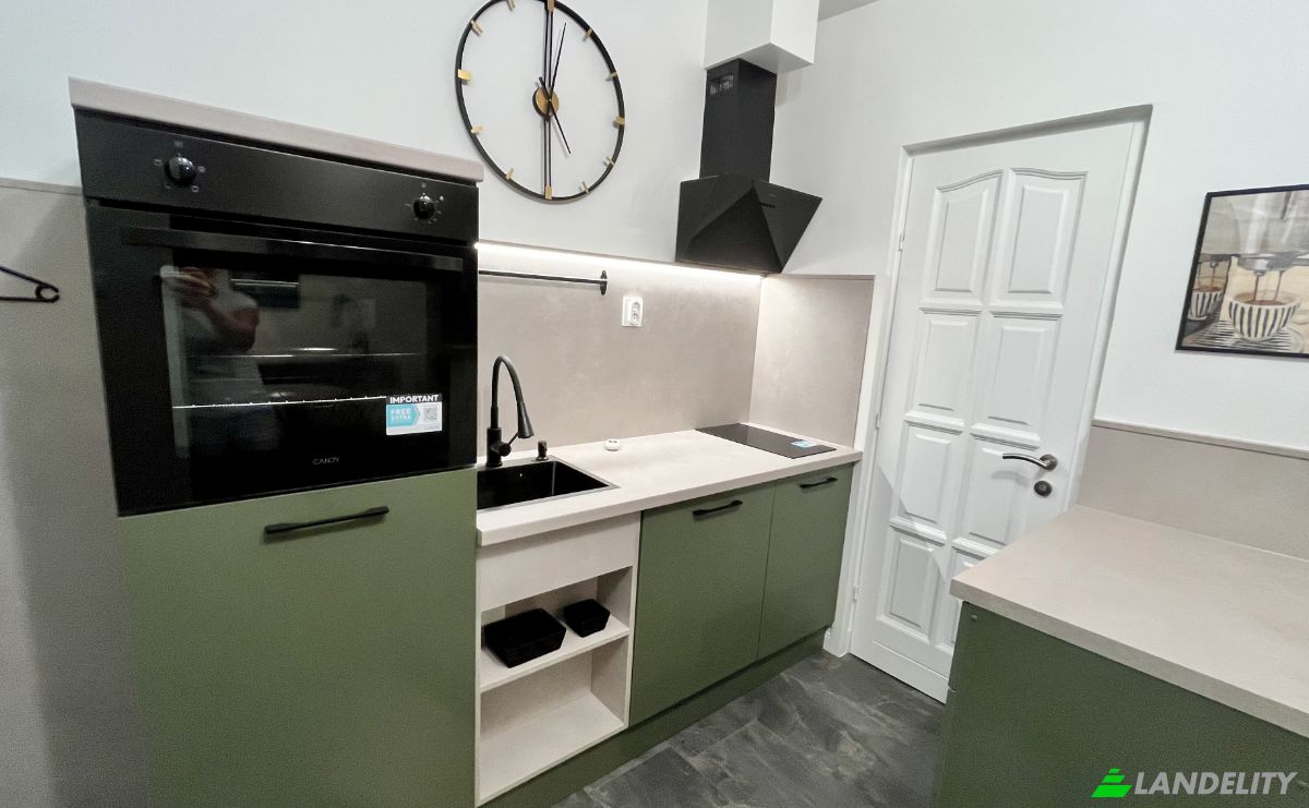 Appartement Te koop Budapest, Hungary, Szentkiralyi u 49, 1088 Hungary. Foto 10