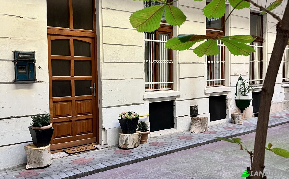 Appartement Te koop Budapest, Hungary, Szentkiralyi u 49, 1088 Hungary. Foto 12