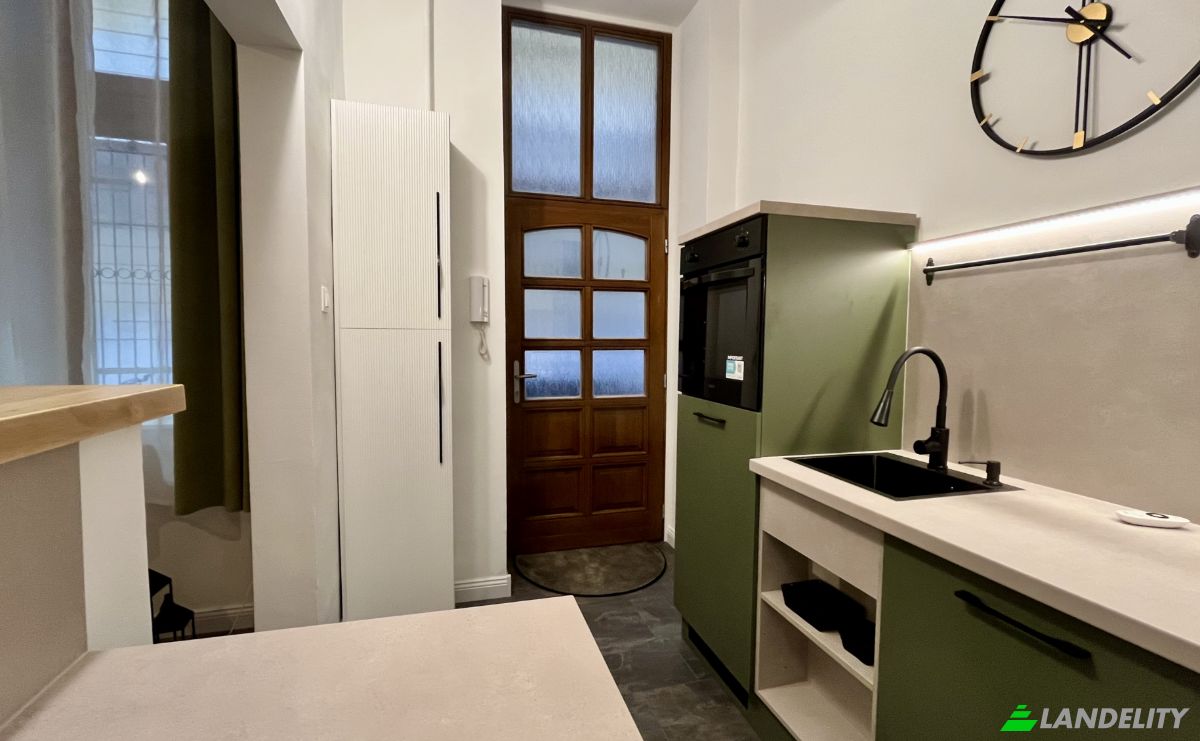 Appartement Te koop Budapest, Hungary, Szentkiralyi u 49, 1088 Hungary. Foto 23