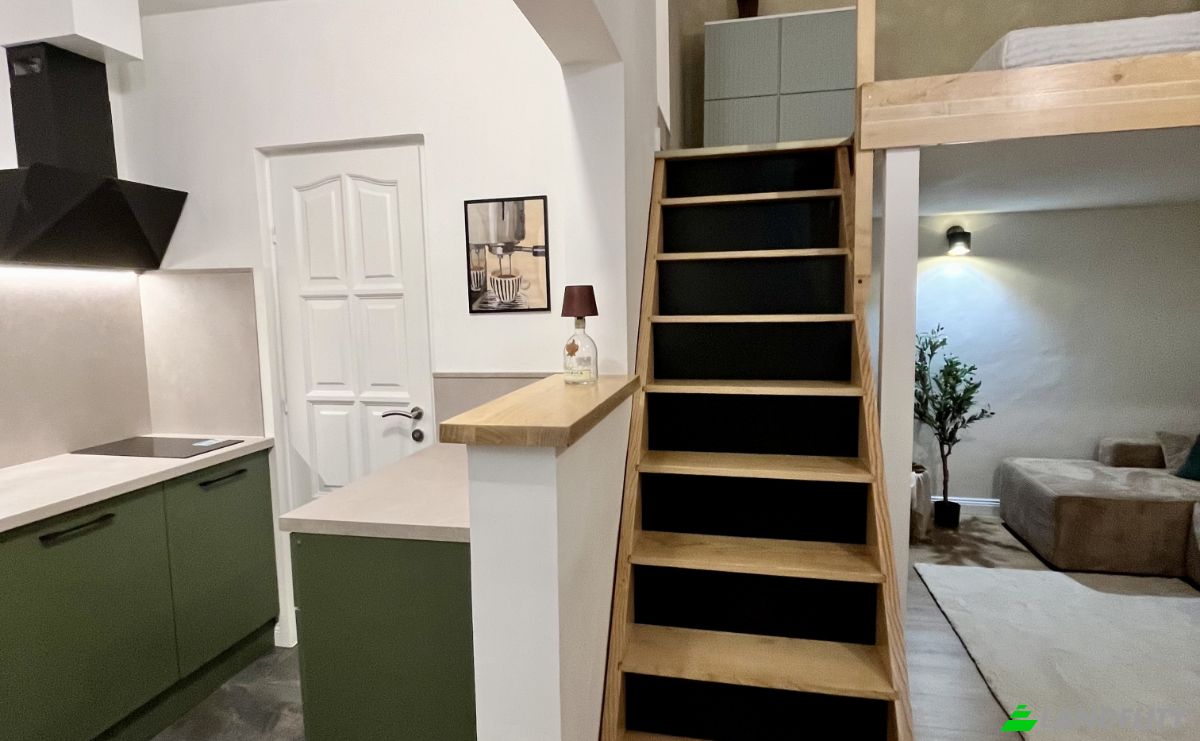 Appartement Te koop Budapest, Hungary, Szentkiralyi u 49, 1088 Hungary. Foto 3